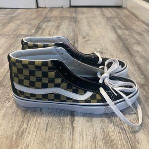 Vans sk8-mid reissue - black/gold checkered - BNWOT -No Box -Sz 7.5 Men’s -MINT!